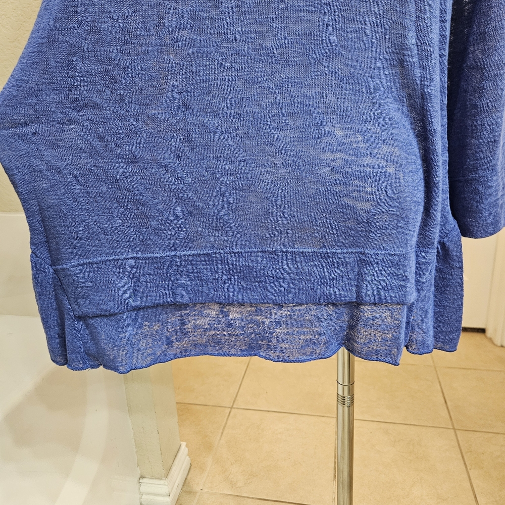 Nally & Millie Blue Lightweight Ruffle Hem Top – Size S/M NWT - Picture 10 of 13